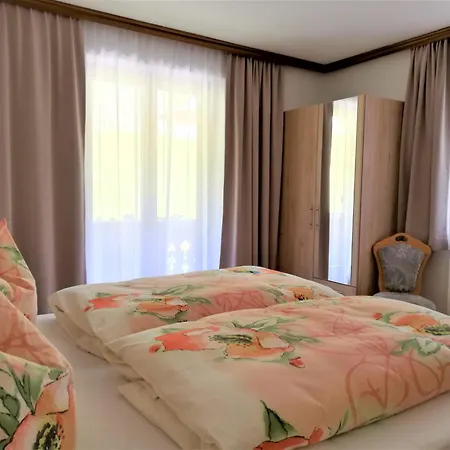 In With A Balcony Mayrhofen