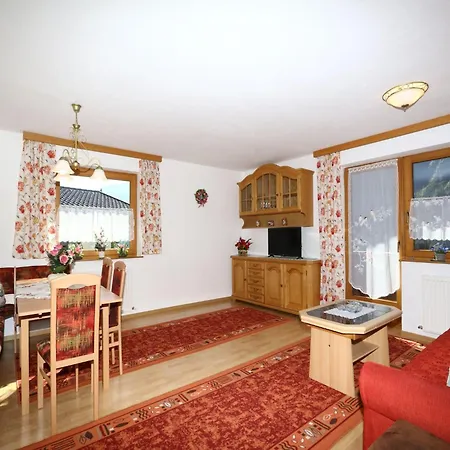 In With A Balcony * Mayrhofen