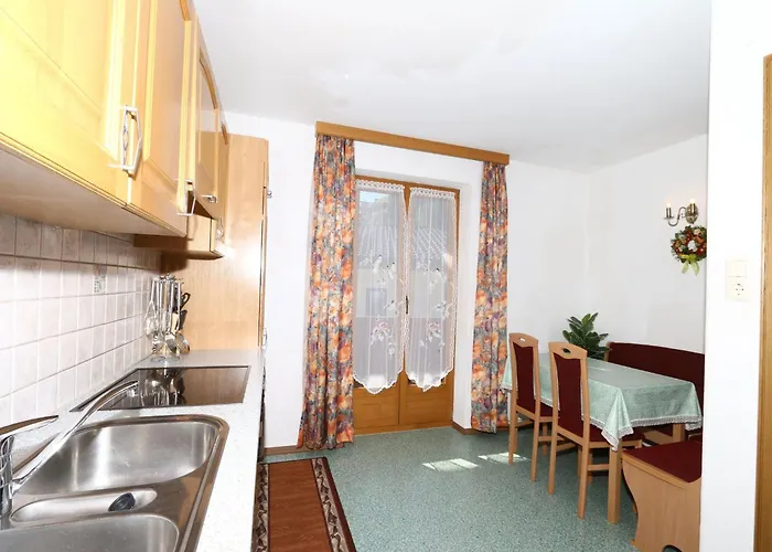 In With A Balcony Apartamento